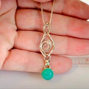 Sterling Silver Hand Made Chrysoberyl Lavalier Scroll Design Pendant & 17" Chain